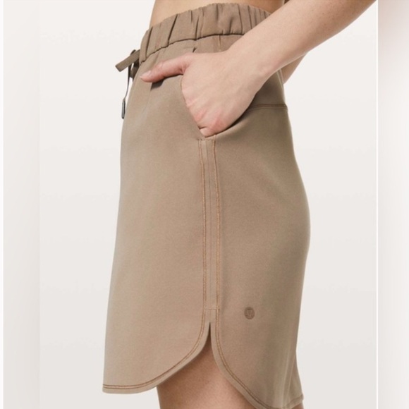 lululemon athletica | Women’s Khaki On The Fly Pull On Drawstring Skirt, Size 2 - Picture 1 of 15